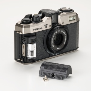 Pentax 17 35mm Half Frame Film Camera (Dark Silver)